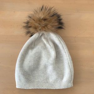 Fur Pom hat